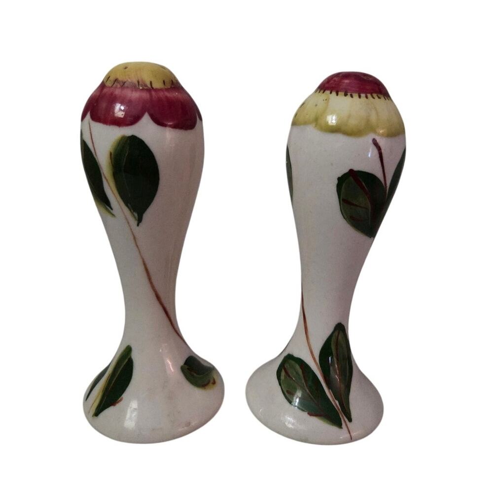 Set 2 Blue Ridge Southern Pottery Salt Pepper Shakers Blossom Spring Pink Yellow